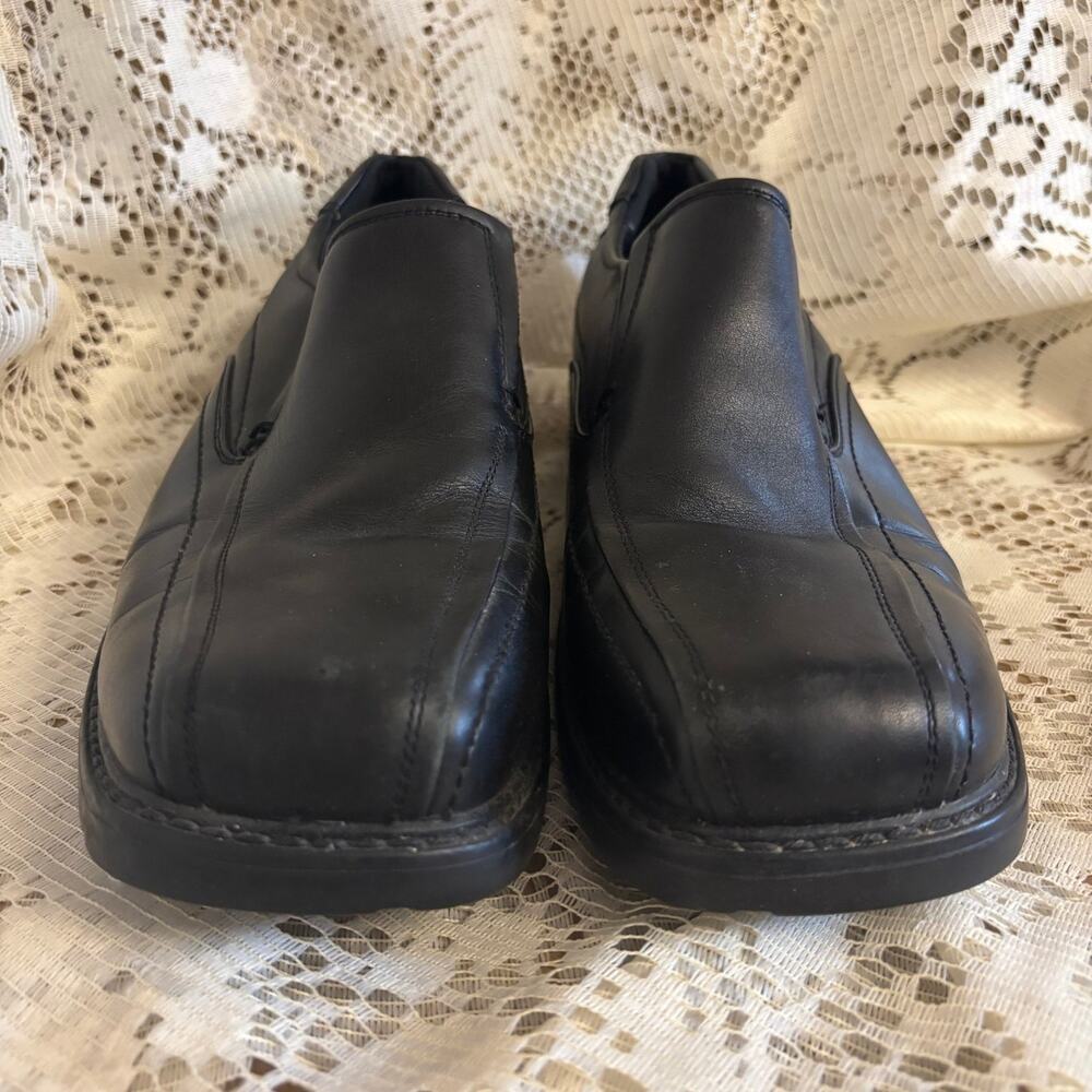 Gbx Men's US 9.5 Black Leather Slip on Loafer Shoes